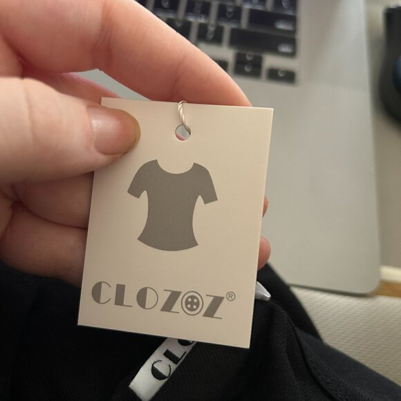 NWT Clozoz Cut Out Crop Top XL – Black Short Sleeve Clubwear Tee - Picture 8 of 11